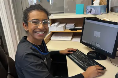 abenaya-patient-services working in dental office patient services